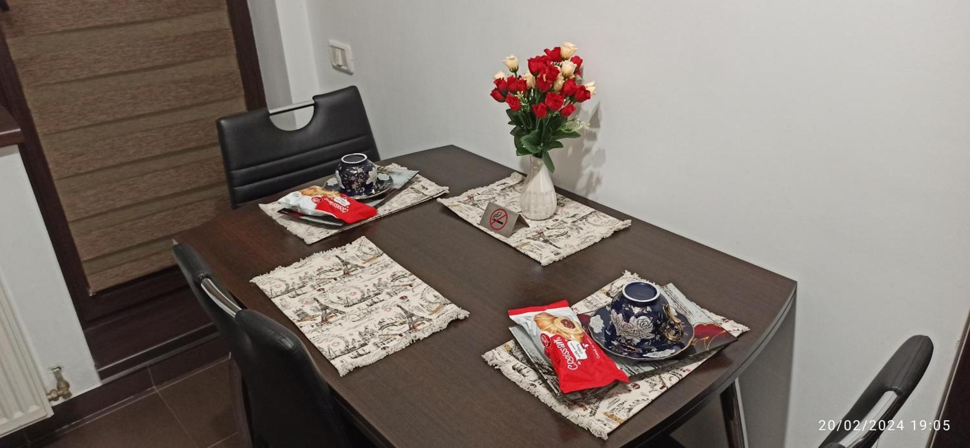 Cozy Magic House - Unirii Square Apartman Bukarest Kültér fotó