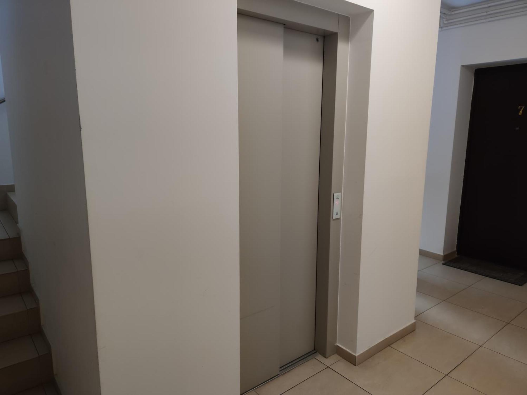 Cozy Magic House - Unirii Square Apartman Bukarest Kültér fotó