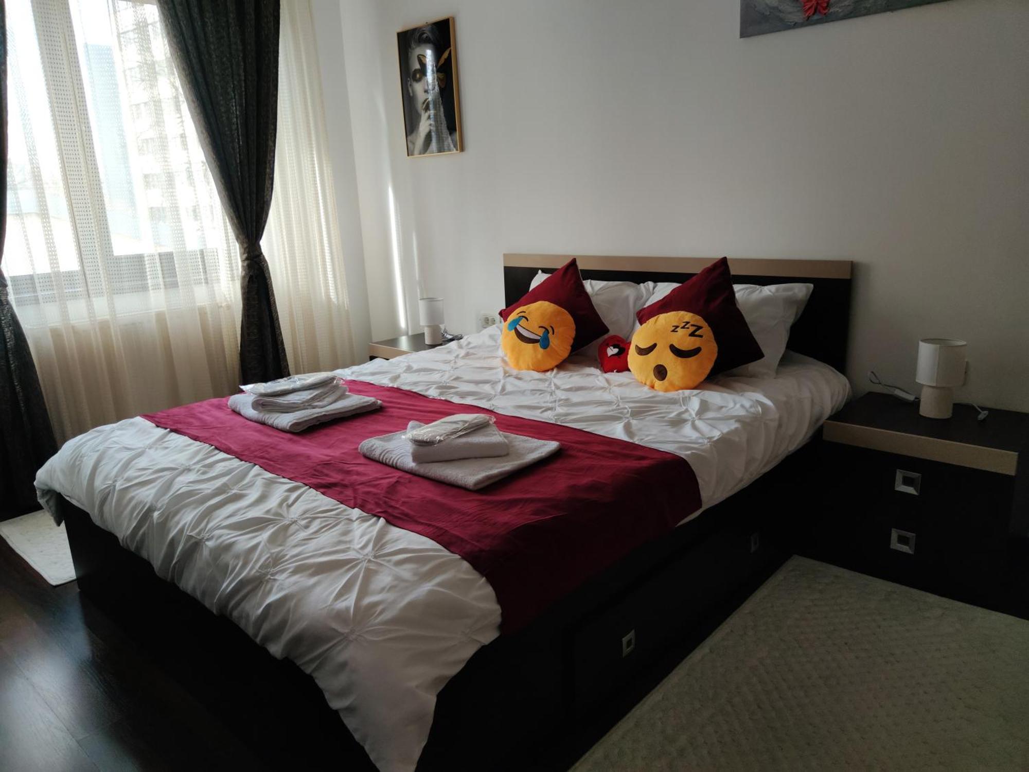 Cozy Magic House - Unirii Square Apartman Bukarest Kültér fotó